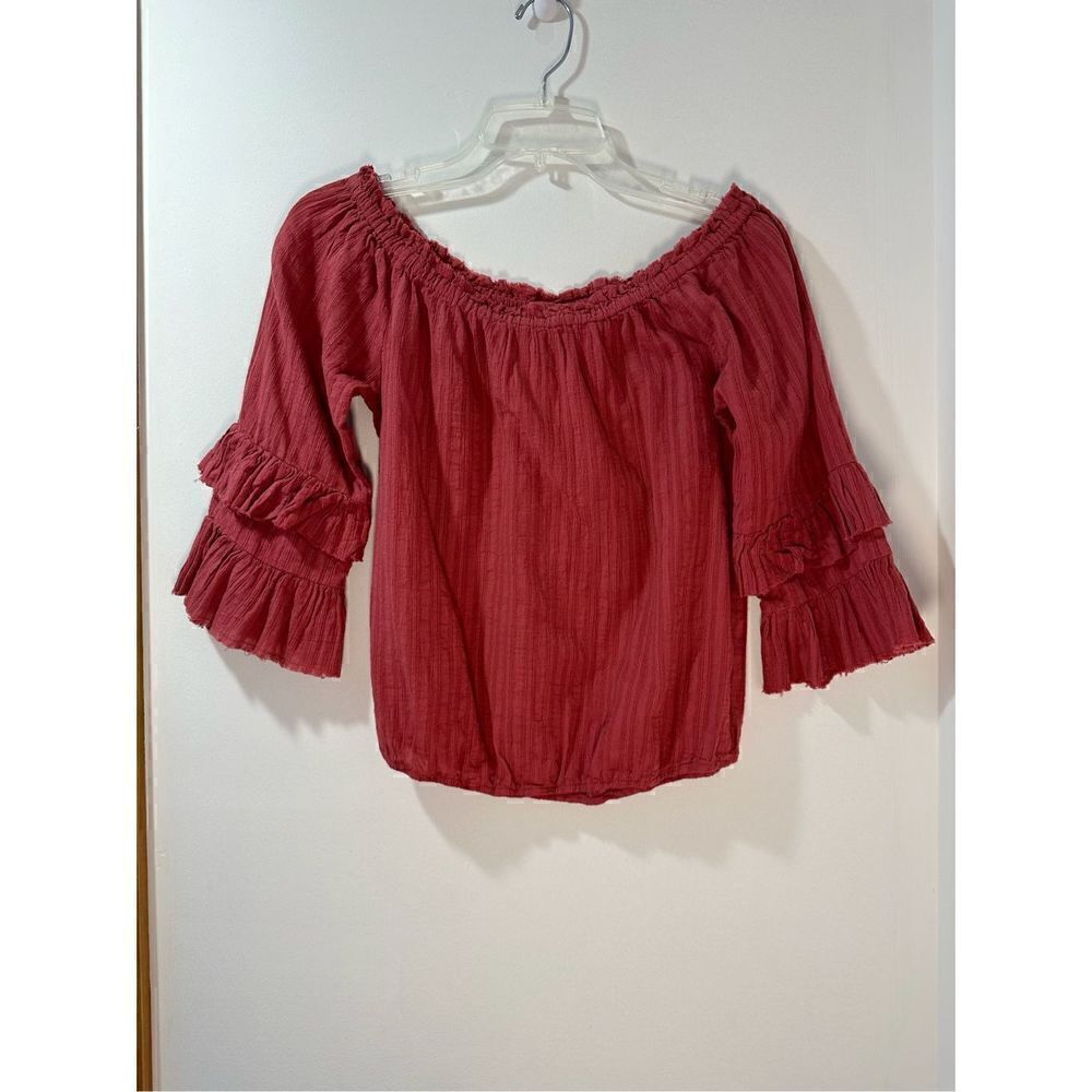 Allison Joy women’s 3/4 bell sleeve burgundy top size Small.  #40-1022